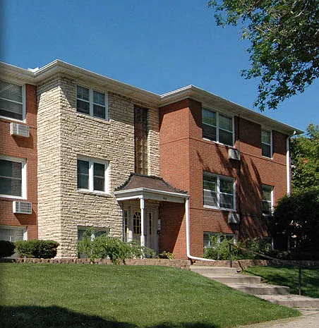 Village Apts (1921)