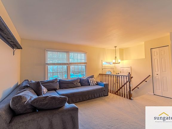 3rd image of 1016 Arborwood Pl
