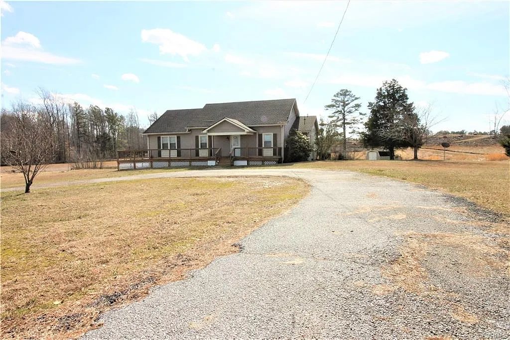 1871 Walnut Hill Rd photo 1