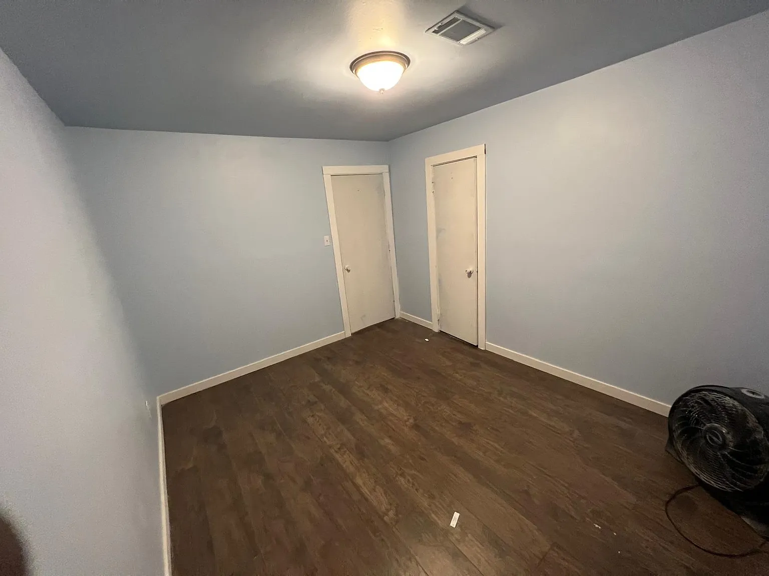2864 Walmar Dr — Photo 3