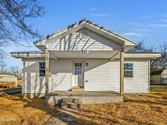 3rd image of 412 White Oak Ave