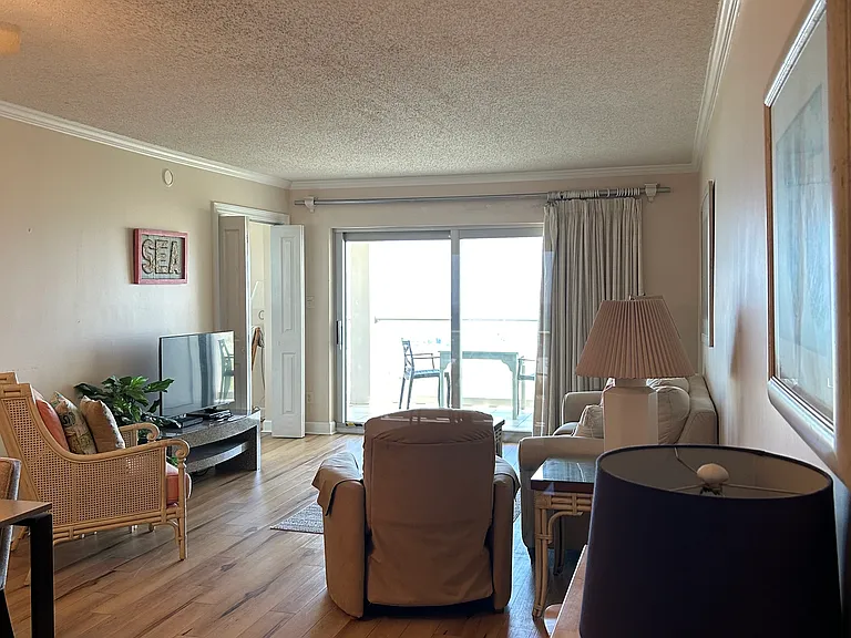 1600 Via De Luna Dr #W204 — Photo 15