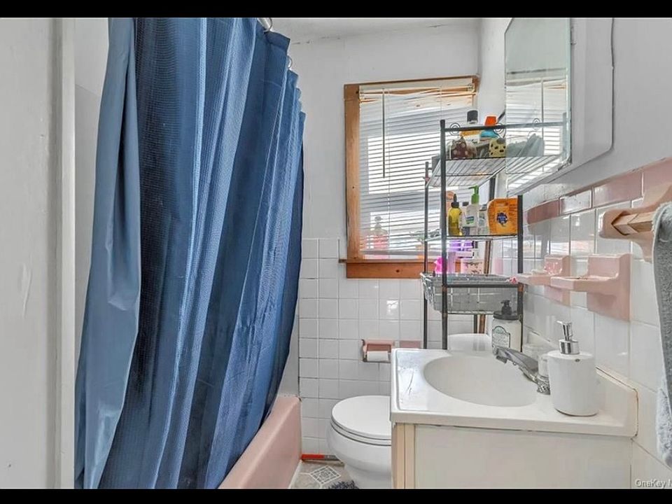 1st image of 21 Dolson Ave #0