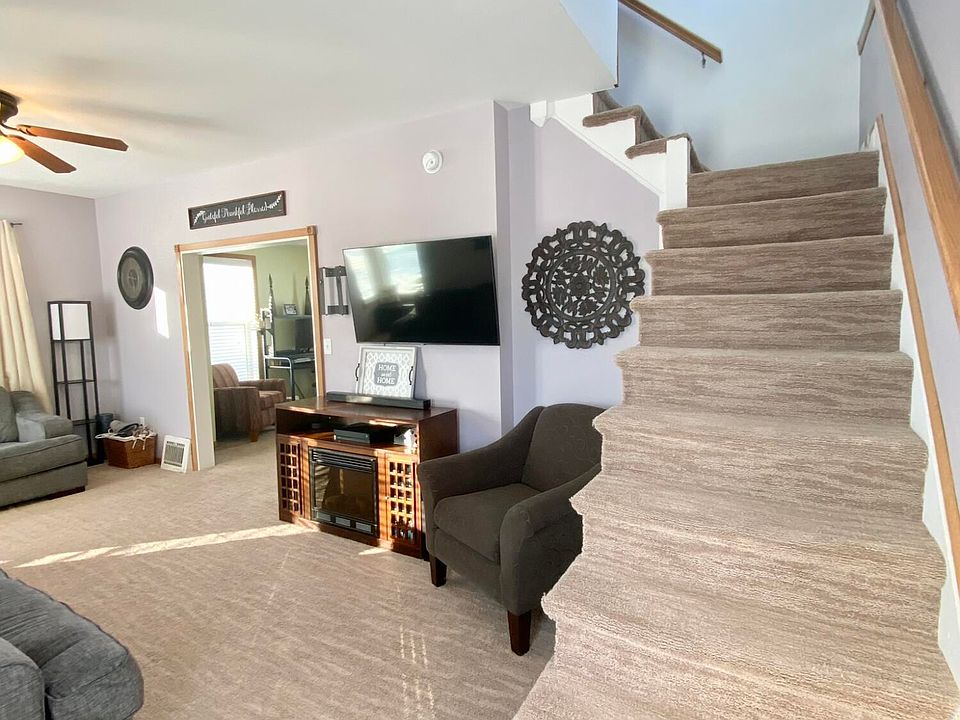 708 5th St, Langdon, ND 58249 MLS 231288 Zillow