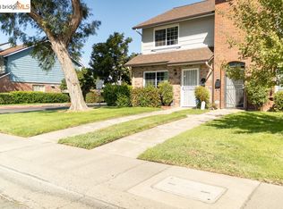 5201 Gibbons Dr, Carmichael, CA 95608