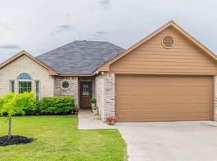 1860 Pheasant Dr, Weatherford, TX 76088