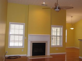 539 Quinn Dr, Woodstock, GA 30188