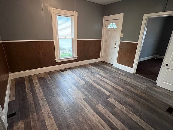 2nd image of 512-514 Kitt St #512