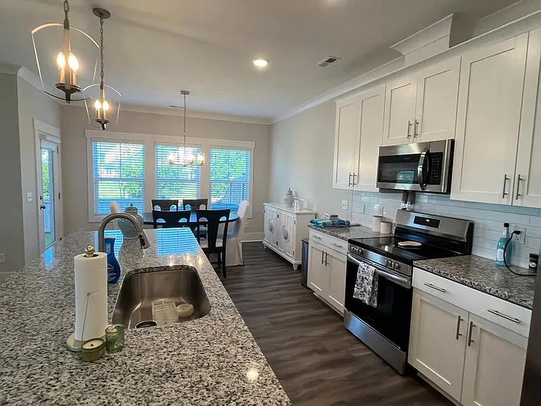 7404 Springwater Dr — Photo 7