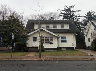 105 Somerset St, Somerville, NJ 08876