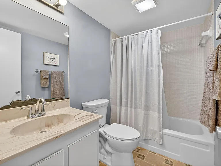 10310 S Ocean Dr #610 — Photo 27