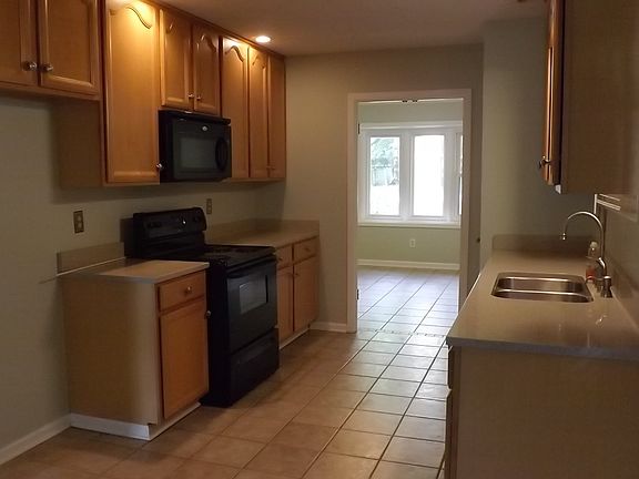 Plus seperate dining room