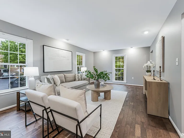 6125 Wellington Commons Dr — Photo 9