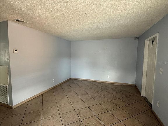2nd image of 708 Michigan Ct APT 3