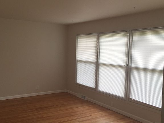 5th image of 1445 Wadsworth Dr
