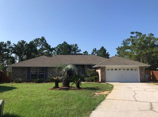2363 Antler Ct, Navarre, FL 32566