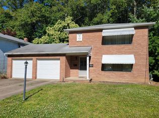 1835 Cromwell Dr, Akron, OH 44313