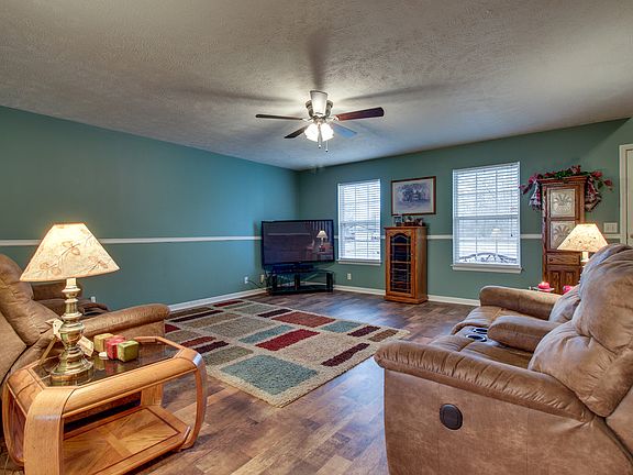5th image of 168 Stones River Ln