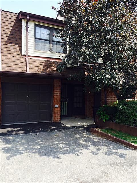 1st image of 120-25 Cove Ct #95