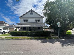 601-603 Edgar St, Throop, PA 18512