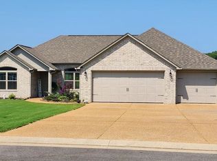 13 Teaberry Cv, Jackson, TN 38305