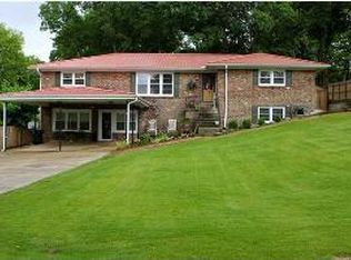 2358 Roberts Ln, Florence, AL 35630