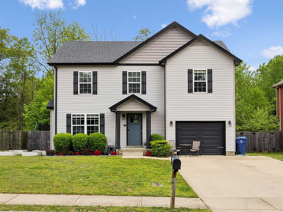 1st image of 435 Leslie Wood Dr