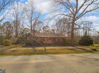 1019 White Hill School Rd, Commerce, GA 30529