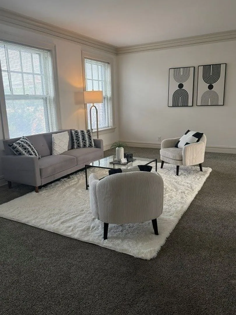 329 Belt Ave #401 | Saint Louis 63112 — Photo 4