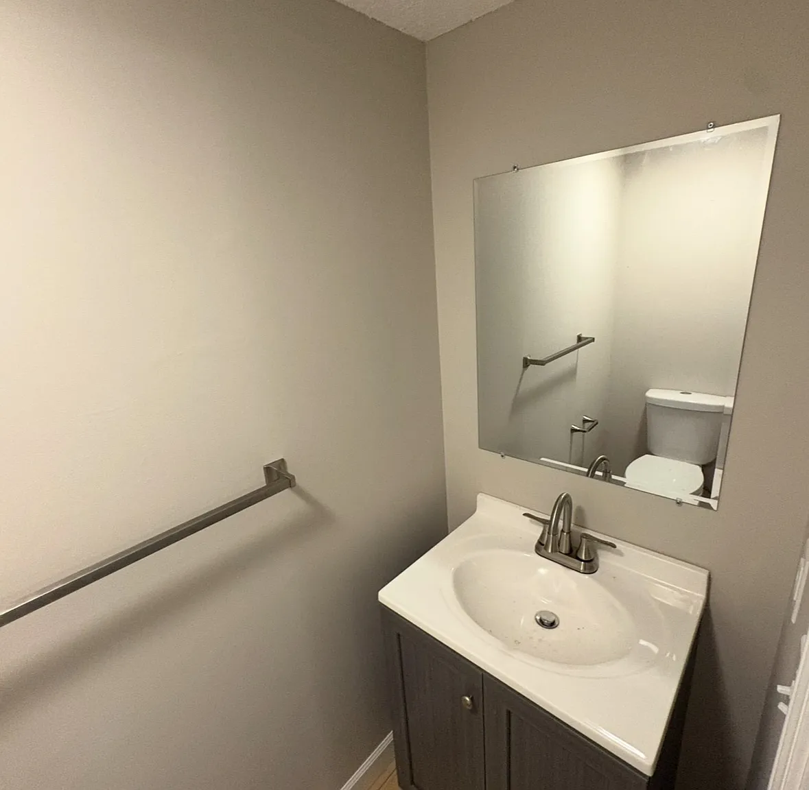 2 bed, 1.5 bath, $1,295 — Photo 4