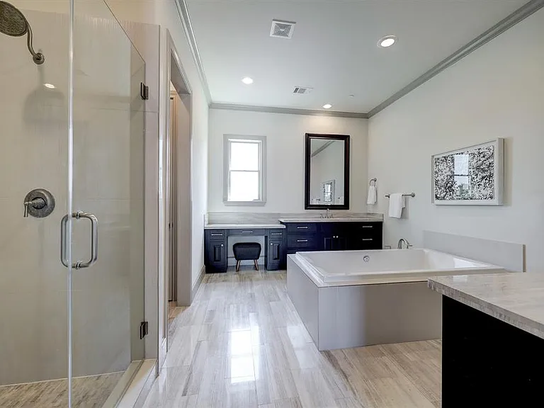 5104 Jackson St — Photo 15