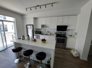 10433 158th St #10, Surrey, BC V4N6S3