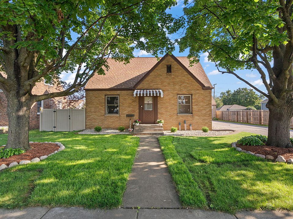 1st image of 2937 Condit St