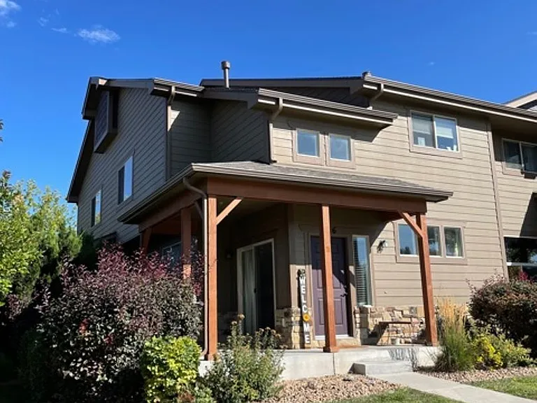 335 Carina Cir #106 — Photo 1