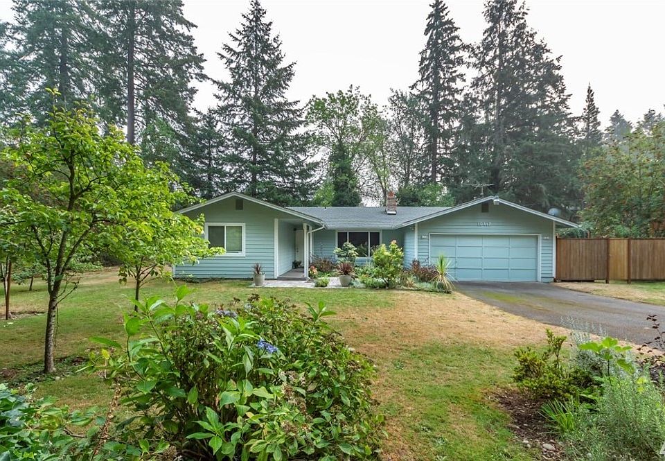 1st image of 10417 Butte Dr SW