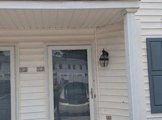 3813 Sterling Pointe Dr UNIT V2, Winterville, NC 28590