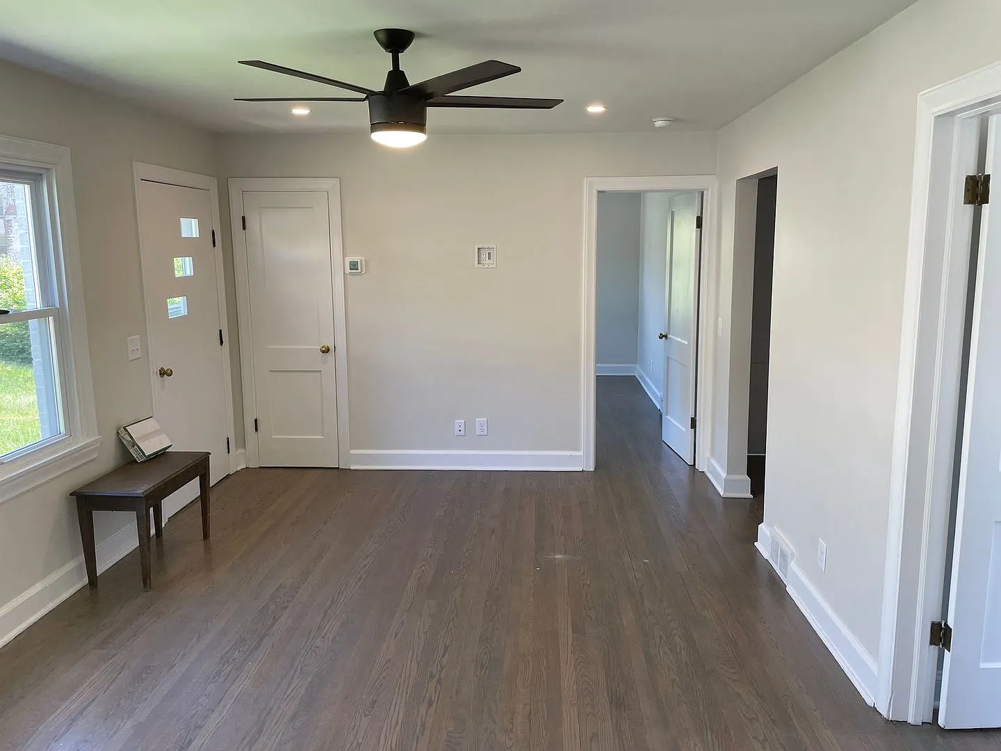 Newly Remodeled 3 Bed House Close to VT — Photo 3