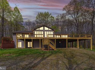 4010 Belair Plantation Dr, Bumpass, VA 23024