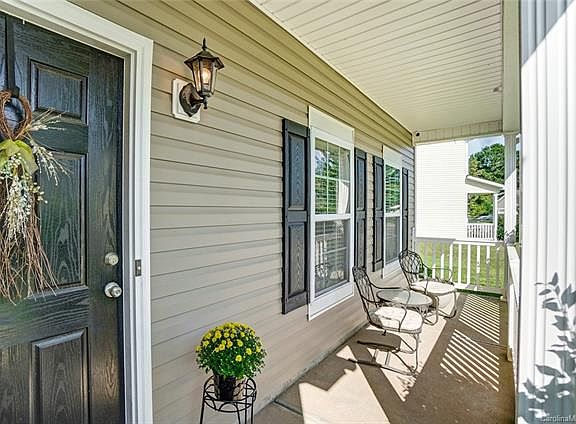 2nd image of 10199 Highland Creek Cir