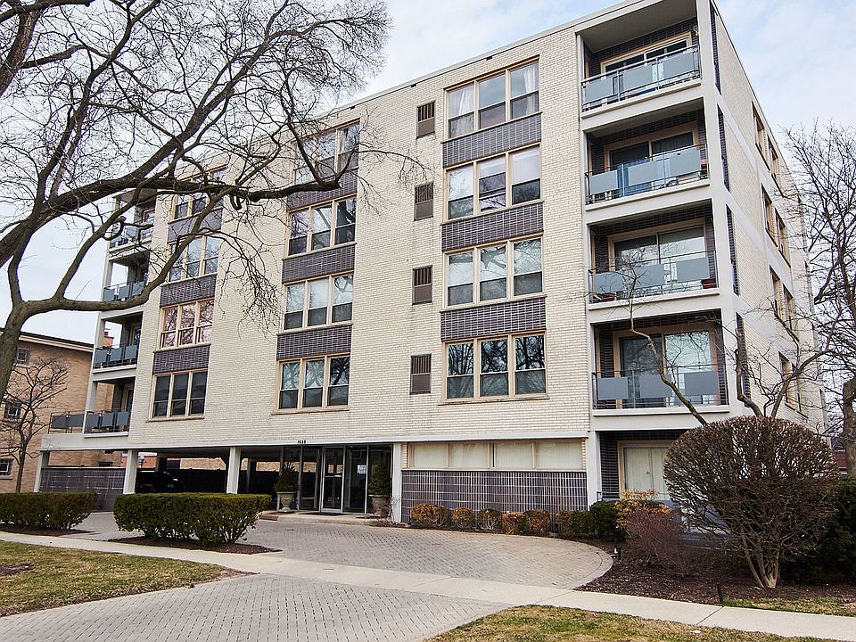 1st image of 1535 Park Ave APT 402