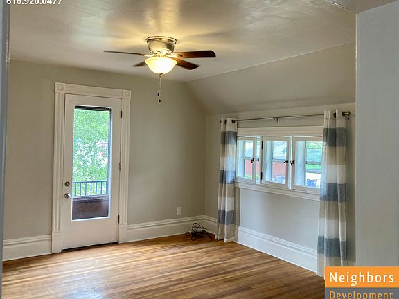 2nd image of 23 Valley Ave SW #2