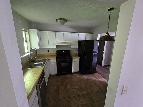 5th image of 5887 Rock Rd