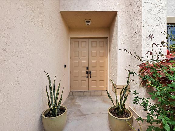 4th image of 3527 Chesapeake Circle