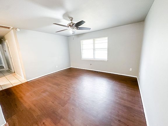 4th image of 7824 NW 5th St