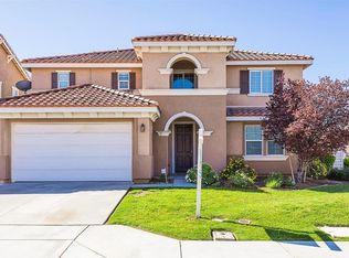 937 Curlew St, Perris, CA 92571
