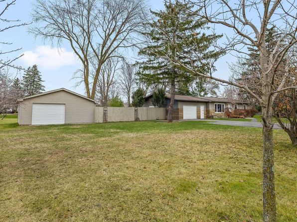 3025 E Gordonville Rd, Midland, MI 48640