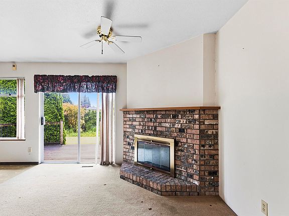 3rd image of 9381 139th St