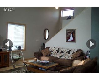 272 S Park Ridge Rd, North Liberty, IA 52317