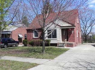 709 Patterson Ct, Inkster, MI 48141