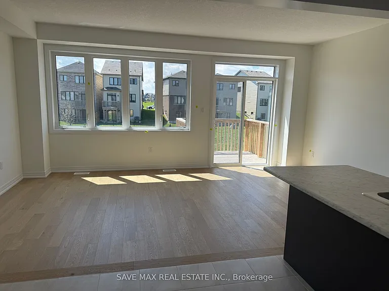 265 Velvet Way — Photo 4